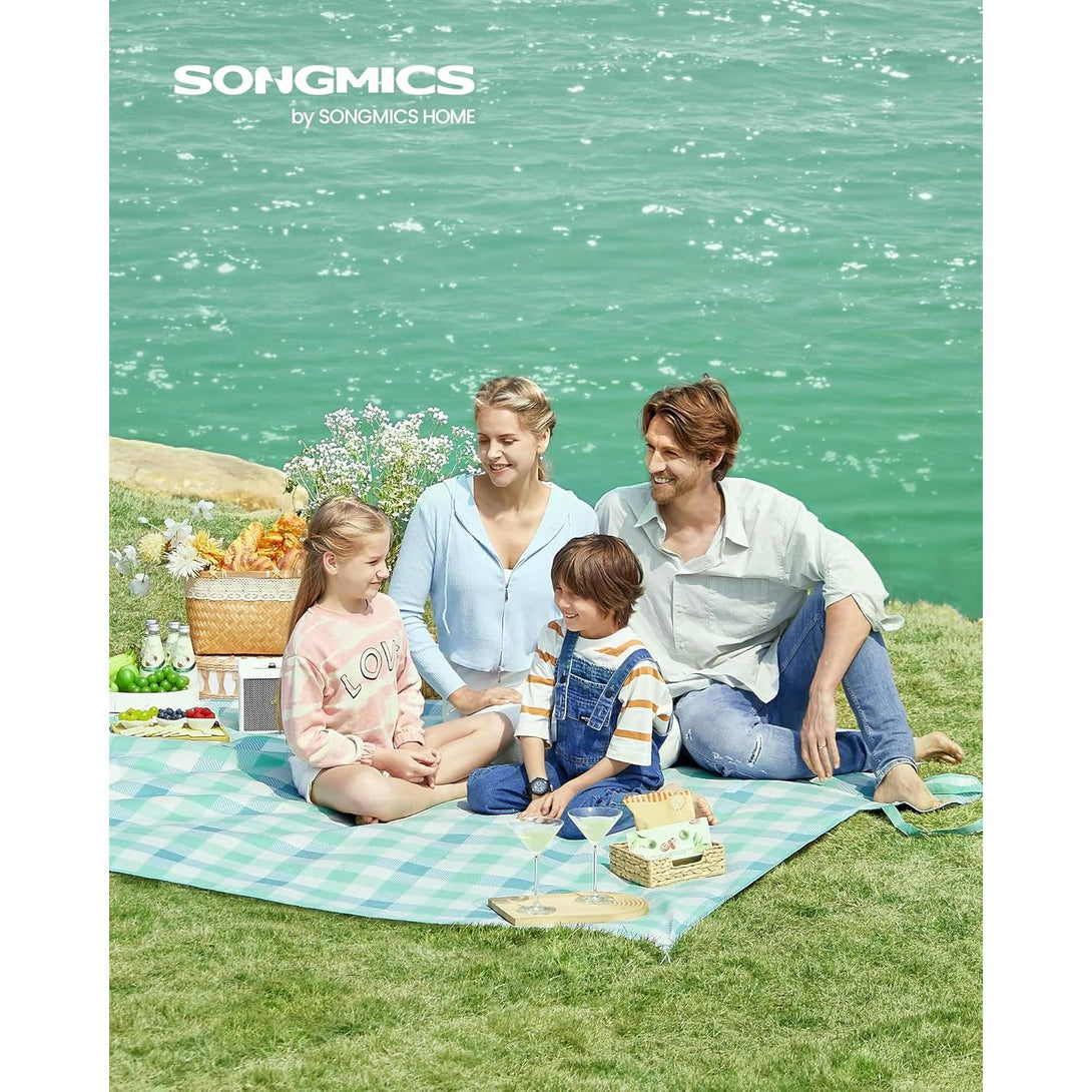 Deka za piknik s 4 klina za učvršćivanje, 200 x 200 cm, zelene i bijele boje | SONGMICS-Vasdom.hr